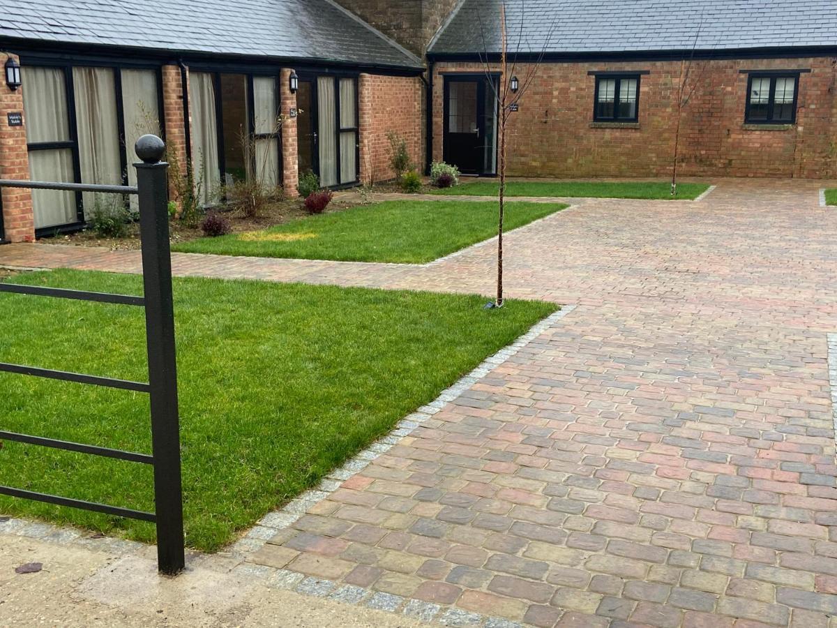 Tilly'S Stable Pattishall Esterno foto